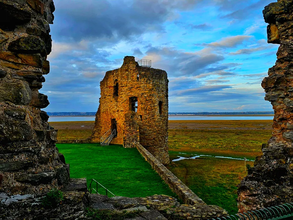 Framing History: Flint Castle